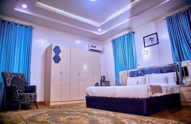 EVC Apartments