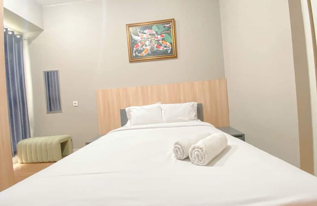 Good And Simple Look 1Br At Amartha View Apartment