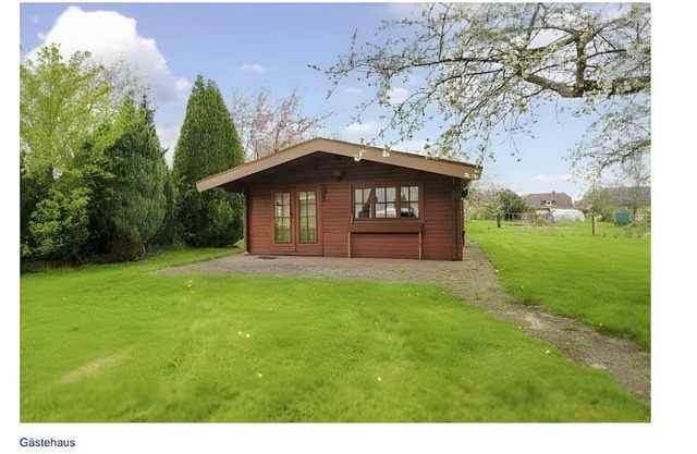 'Bergners' with Private Terrace and Wi-Fi