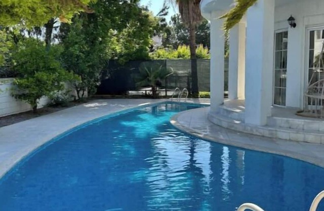Private villa with heating system pool