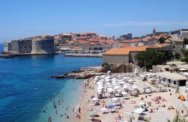 Three bedroom apartment with terrace Mokošica, Dubrovnik (A-23230-b)