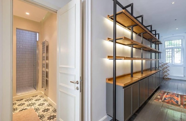 Welcome to our cool new stylish 2-bedroom, 2-bathroom home nestled in the vibrant heart of Şişhane
