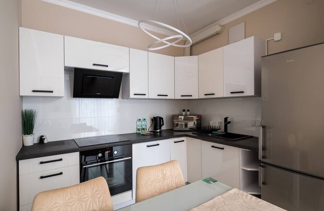 Wola Deluxe Apartment