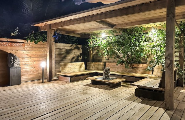 Pool - AC - King Bed - Cozy Room n°1