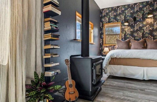 Luxe Private Apartment on 5 Acres