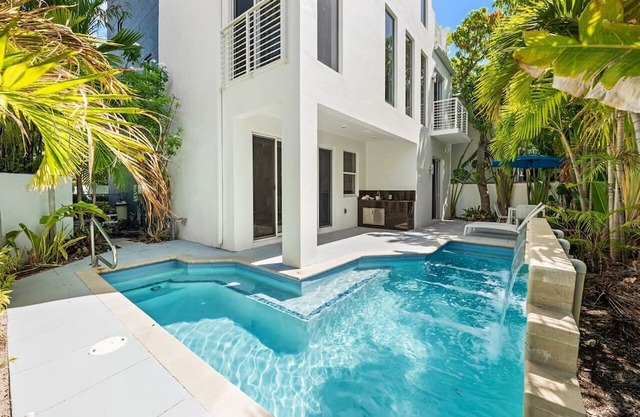 Modern Home w/ Roof Deck & Pool