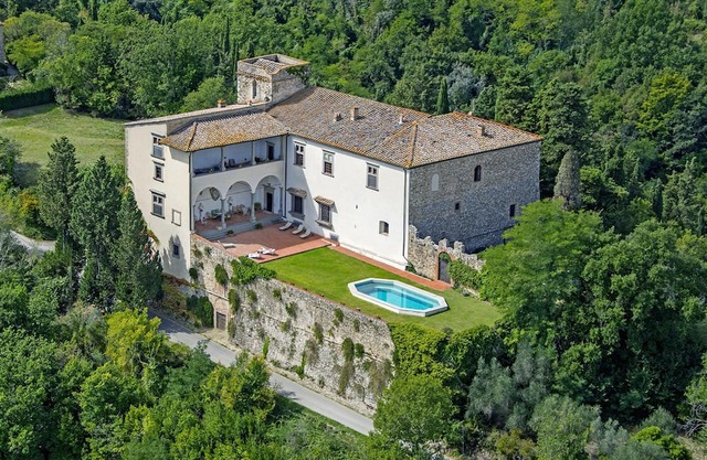 Castello Lorenzo, Heart of Tuscany, Renaissance Villa with Pool