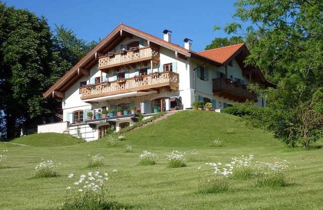 La Pause Musicale, Near Salzburg, Austria, Luxury Chalet, Swimming Lake