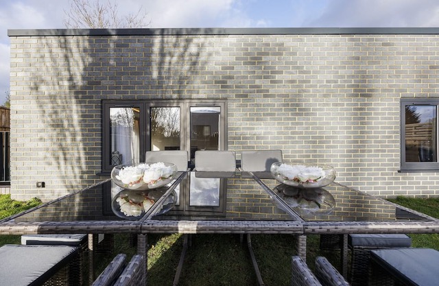 Lux Smart Home | New Build | Parking | Families