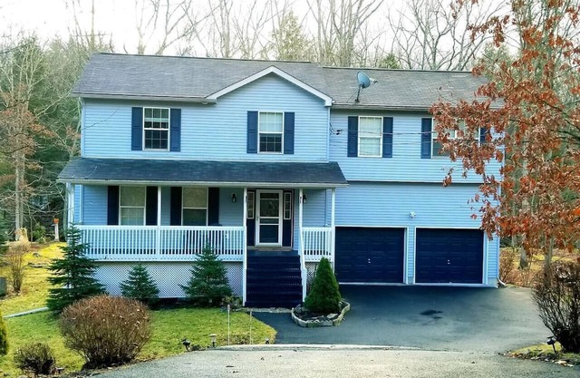 Tranquil Waterfront Oasis w/ Swingset, Firepit & Wi-Fi, Near Trails & Waterfalls