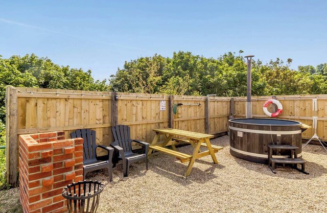 1 bedroom accommodation in Crimdon