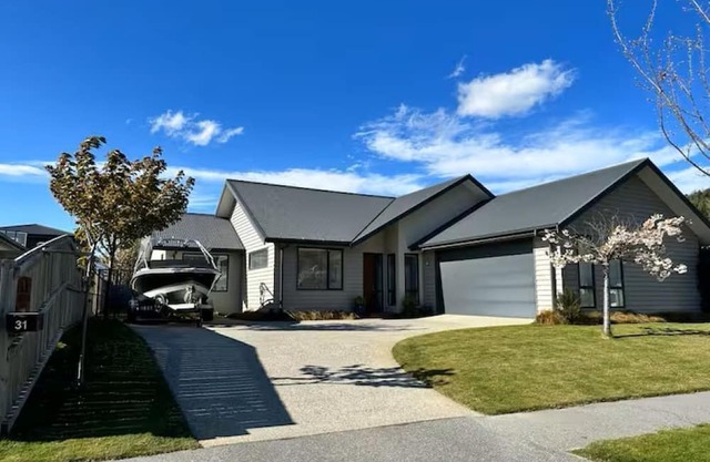 Home Sweet Home with Hot Tub and large outdoor entertaining space