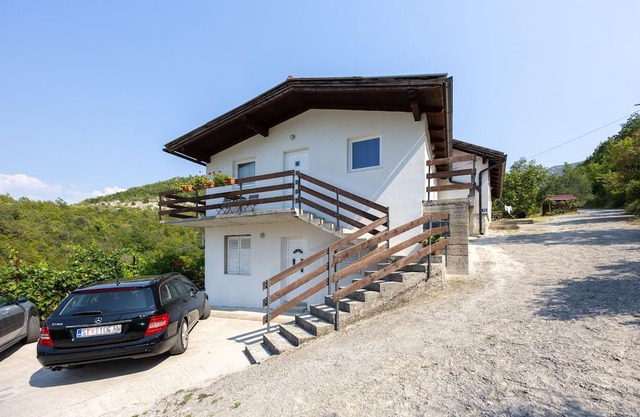Lovely apartment in Slime with house a panoramic view