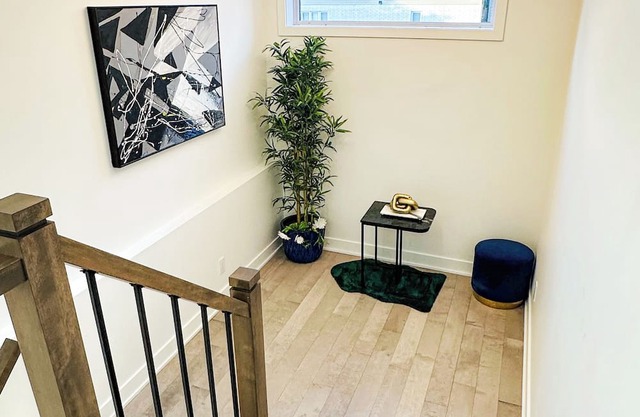 Baraqah Residence Gorgeous 5BD+2Prk Home 15min-MTL