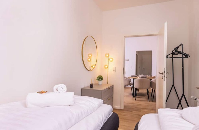 NUIT Apartment | Modern Flat in the city