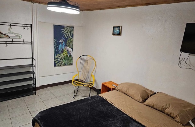 House w/Garage near the Stadium in Canoas, Alajuela Costa Rica