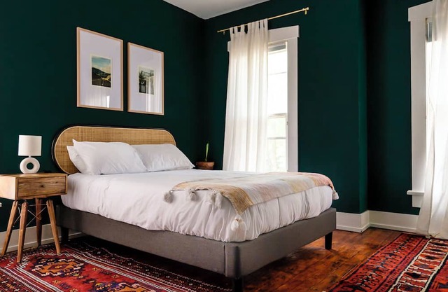 Group-Friendly 4BR/3.5BA/2 Kitchens + Private Homes Side-by-Side Sleeps 10