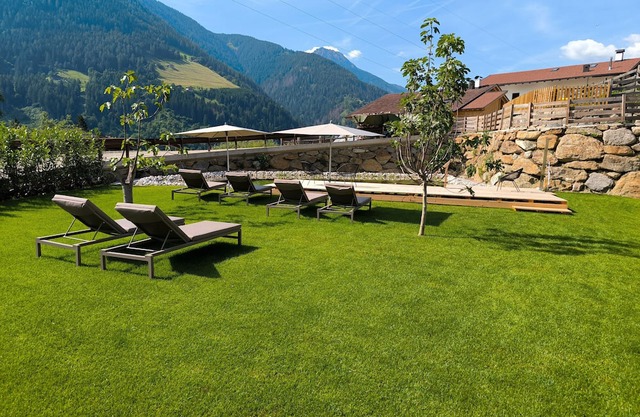 Apartment 'Naturapartments Alpreid Eiche' with Mountain View, Shared Pool and Wi-Fi