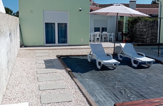 Holiday Home 'Vintage Gonçalo Lagoa Stay' with Private Terrace, Private Garden and Wi-Fi