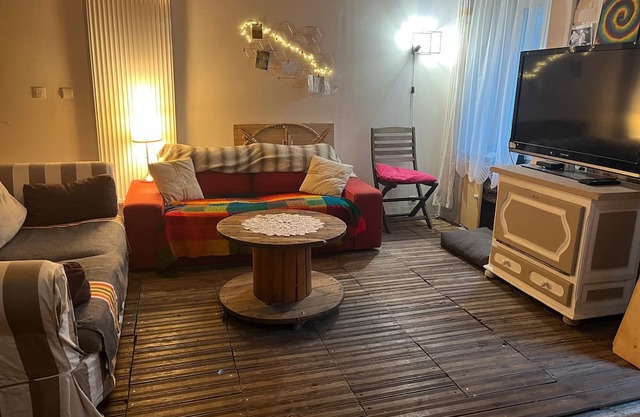 Holiday Home 'D'Amélie' with Shared Terrace, Shared Garden and Wi-Fi