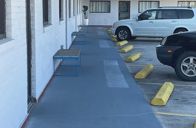 Newly remodeled 14-room hotel in charming St. Mary's .