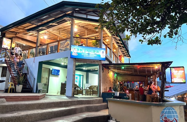 Beautiful, spacious, resort on the beach front.