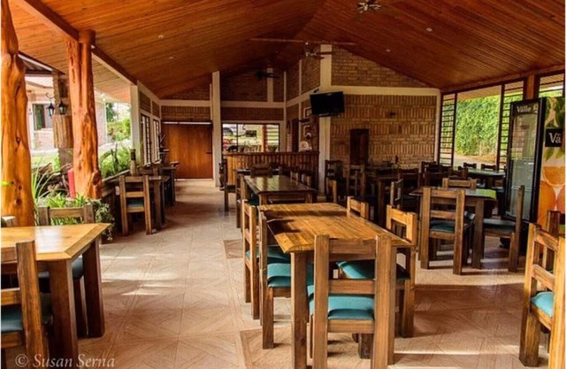 Retreat Villa with Pool, Jacuzzi, and Pet-Friendly Stay