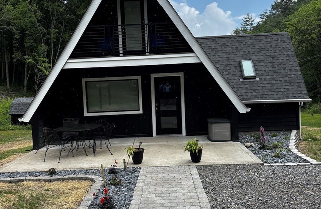 Your own cabin in Southern WV on 65 acres close to golf, skiing, ATV, and more!