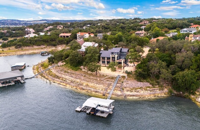 Chasing Summer - Private Lakefront Luxury on Lake