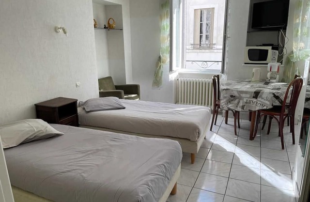 Homerez - Studio in Néris-les-Bains