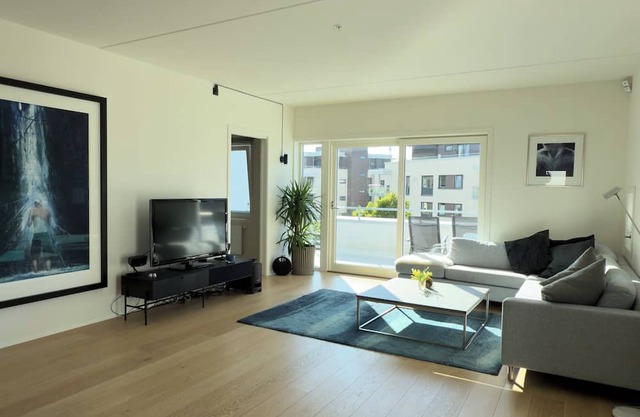Delightful 2-bedroom apartment next to sea at Fornebu