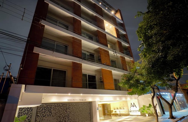 AMERICA APARTMENTS