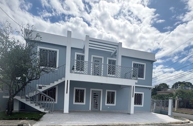 Cozy 2-bedroom apartment in serene Bonao Dominican Republic with AC