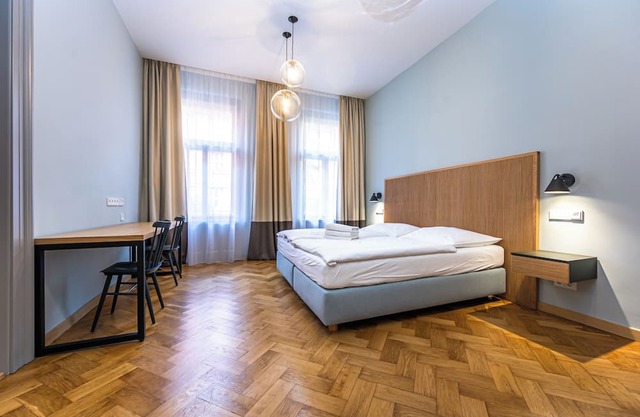 Luxury two bedroom apartment in Vinohrady