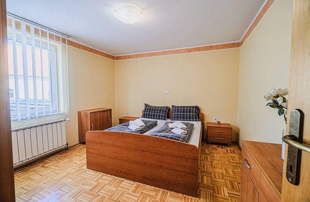 Comfortable Apartment with Terrace at Siva Čaplja