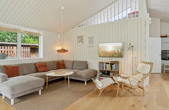 "Ovine" - 1.2km to the fjord by Interhome