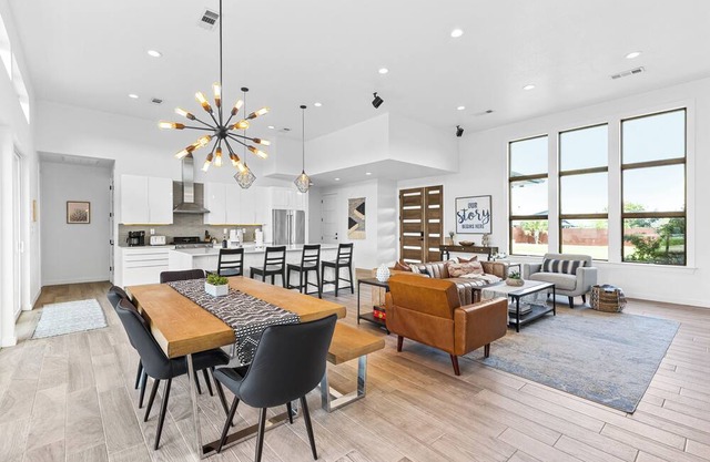 Hill Country getaway with upscale finishes, 4BR/2BA, pool, spa & outdoor kitchen. Relax in 2,342 sq ft of comfort, enjoy family-friendly amenities, and explore nearby wineries, breweries & Texas Hill Country gems.