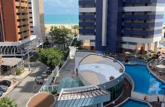 BEAUTIFUL FLAT COMPLETE WITH EVERYTHING AND PLENTY OF ENTERTAINMENT FRONT OF THE SEA