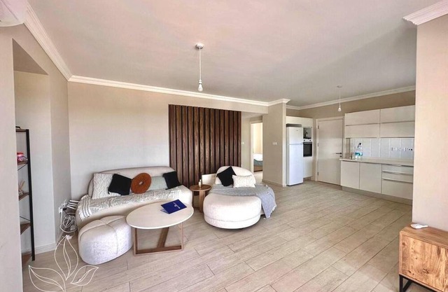 3 Bedroom 2 Bathroom apartment with communal pools