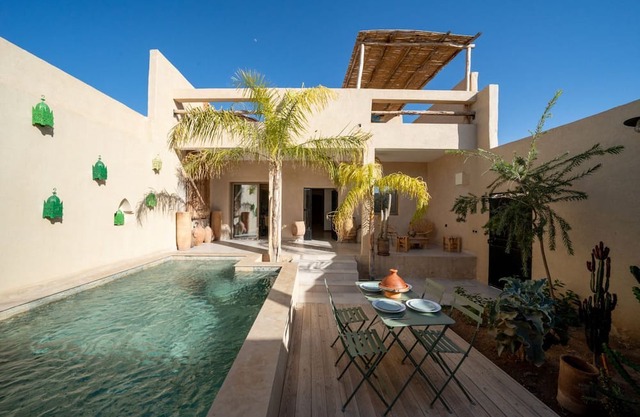 Villa Aromi - Three Bedroom Villa, Sleeps 6