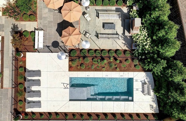 The 200 South St Boutique Hotel with Pool