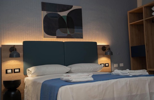 COZY ROOMS 5 MINUTES FROM THE SEA