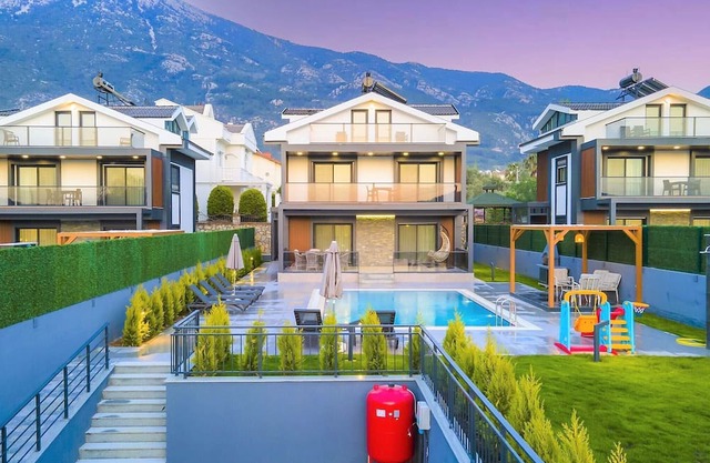4+1 Luxury Holiday Villa for 8 People with Private Pool in Fethiye Ölüdeniz area