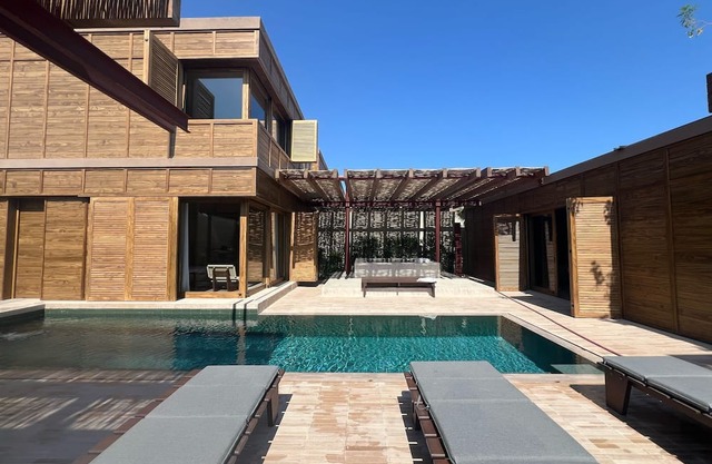 4 BDRM HACIENDA # 10