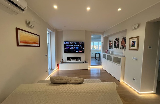 WHITECATE panoramic penthouse in Rome