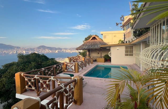 Villa de descanso con vista a la Bahía de Acapulco