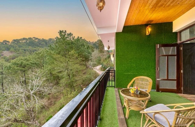 4-bedroom bed & breakfast in charming Kasauli with WiFi