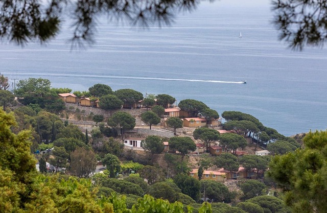 Bungalow en Calella con vistas al mar y montaña