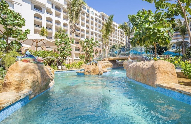 Luxurious 2-bedroom suite near San Jose del Cabo at Villa la Valencia