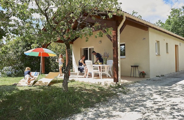 Casa de vacaciones con terraza Mauroux